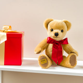 A Very Merrythought Christmas – Family Tradition, Royal Gifts and Festive Teddy Bears!